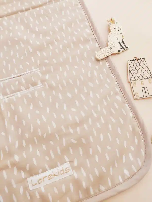 ARTESANAL COLCHONETA FUNDA SILLA PASEO BEBE UNIVERSAL PARA LA MAYORIA DE CARRITOS PRODUCTO HECHO A MANO EXCLUSIVO TIENDAMARILUZ UNIDADES LIMITADAS PINCELADAS TOSTADO