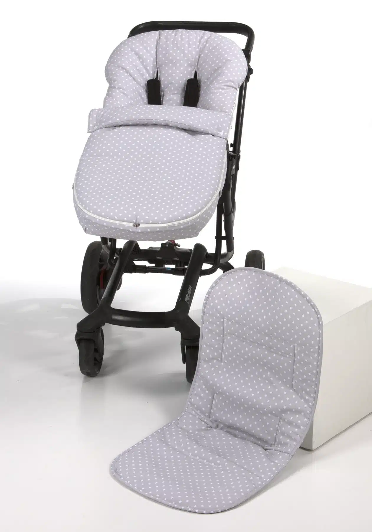 SACO SILLA CARRO PASEO BEBE GRIS ESTRELLITAS UNIVERSAL DISBEBE SILLITA PASEO  NIÑOA