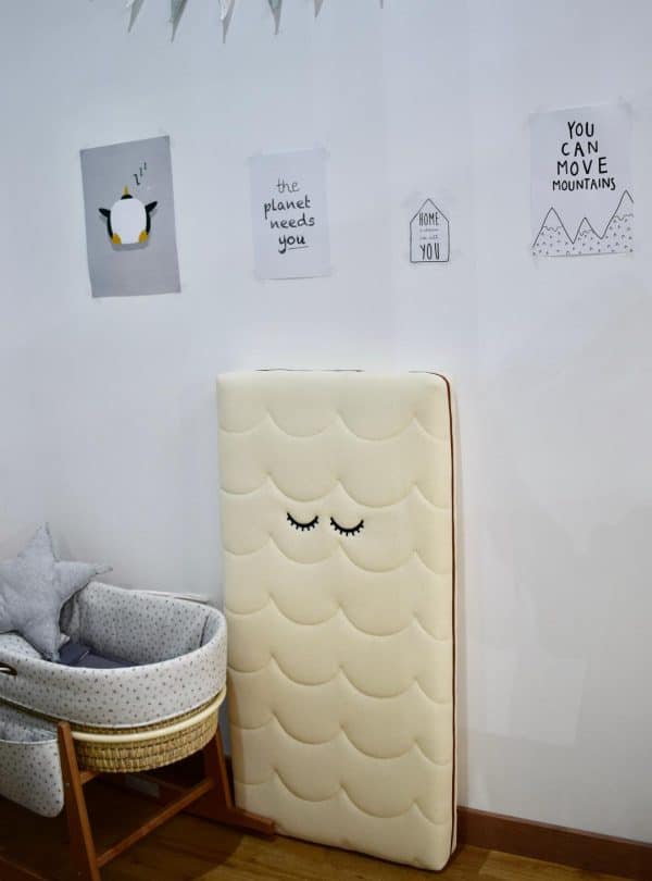 COLCHON DE PARA CUNA ESTANDAR 60 X 120 BREATHAIR HOMOLOGADO ISO 9001 BEBE NIÑO LA CIGUEÑA MEJOR CALIDAD HECHO ESPAÑA breathair MODELO URBAN 2200 COLOR BEIGE