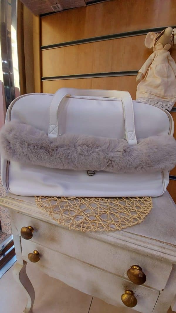 Bolso Mayoral maternidad paseo clinica bebe nacimiento maternal detalle pelo desmontable color 57 crudo 19041